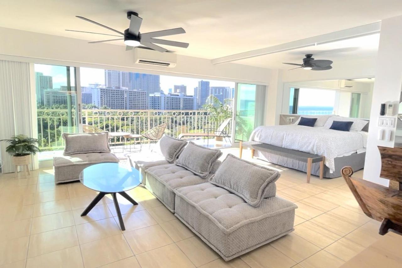 Waikiki Shore 1116 Beachfront Honolulu Extérieur photo