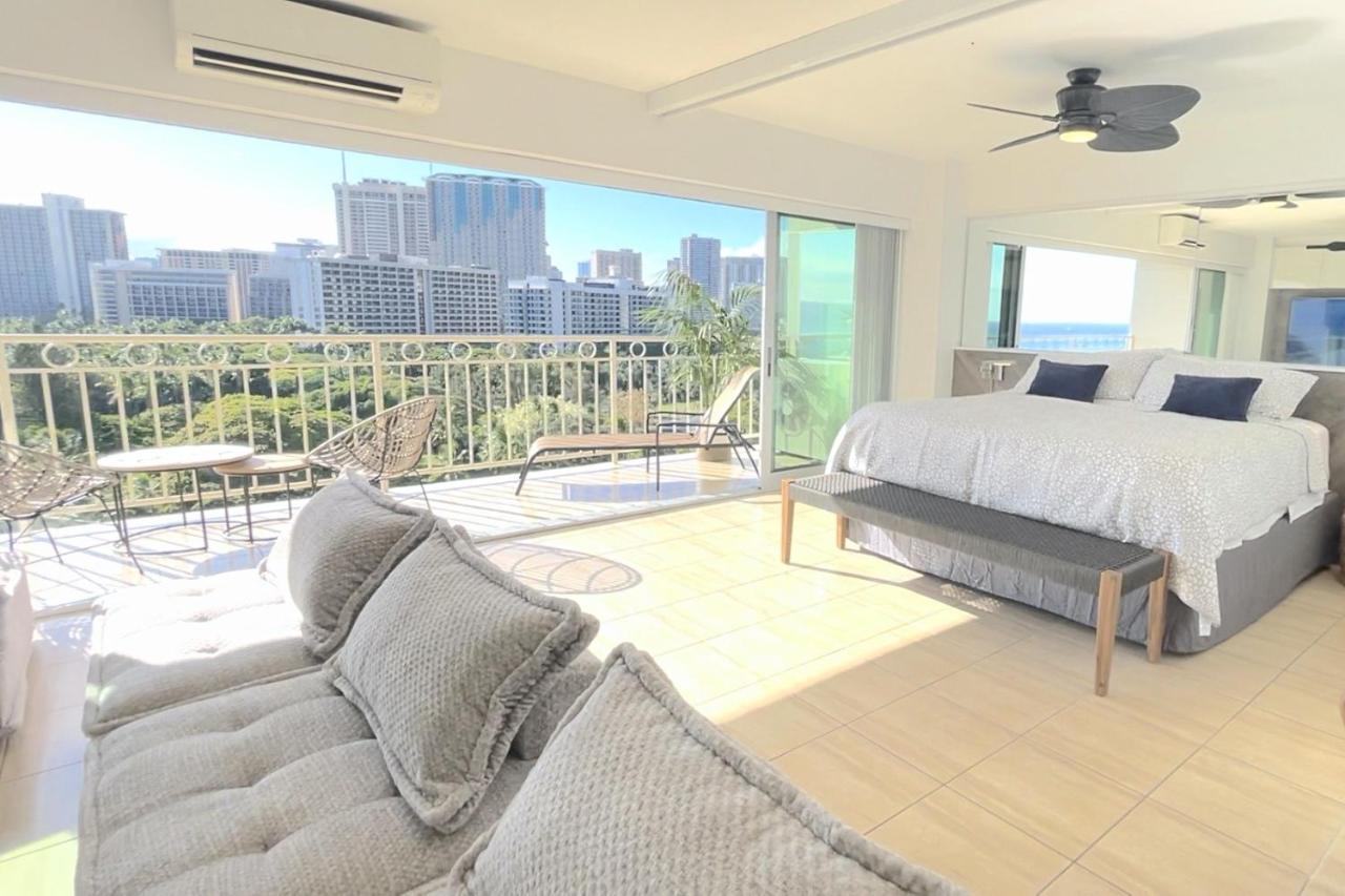 Waikiki Shore 1116 Beachfront Honolulu Extérieur photo